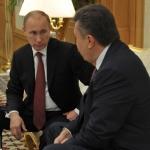 Визит Януковича в Кремль вызвал скандал