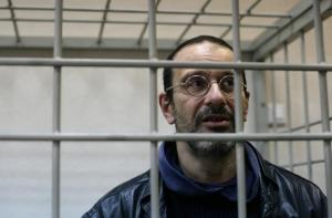 Активистов Greenpeace отправили из Мурманска в Санкт-Петербург