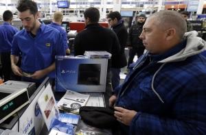 В США начались продажи PlayStation 4