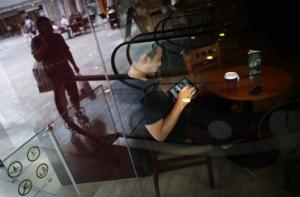 Французское кафе ввело специальные цены для невежливых посетителей