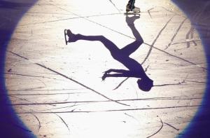 Власти Киева распорядились залить на Майдане каток