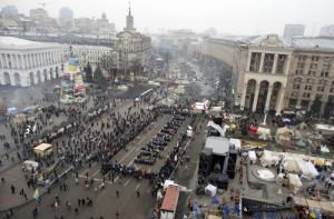 Украинский спецназ заблокировал Майдан