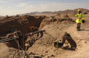 Саудовскую девочку неделю спасают из ямы