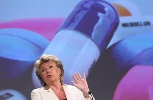 Еврокомиссар отказалась от поездки на Олимпиаду