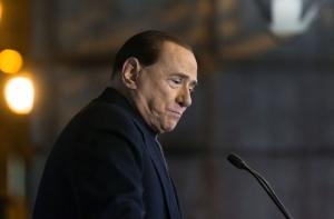 Берлускони из-за финансовых проблем останется на Рождество без елки