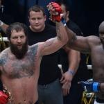 Емельяненко сняли с очередного боя и посоветовали уйти из спорта