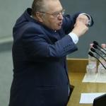 Жириновский «зажег» на корпоративе в Госдуме РФ (ВИДЕО)