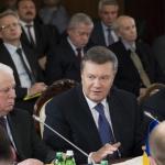 Янукович заявил о неизменности евроинтеграционного курса