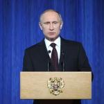 Путин обязал школы включать гимн перед первым уроком