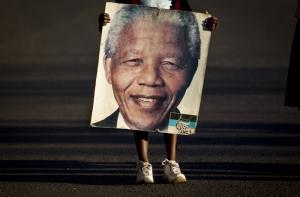 Пятьдесят девять мировых лидеров приедут в ЮАР проститься с Нельсоном Манделой