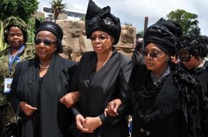 Дочь Манделы стала одержимой