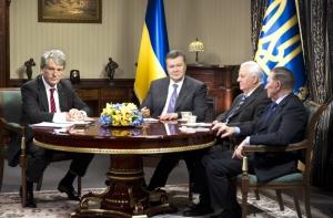 Киев отложил соглашение с ЕС до весны