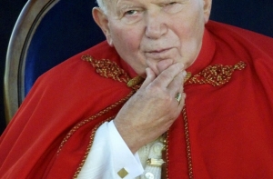 Украдена пробирка с кровью Иоанна Павла II