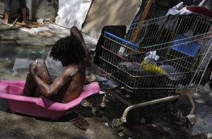 Состояние 85 человек сравнялось с богатством беднейшей половины мира