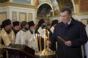 Янукович гарантировал целостность Украины