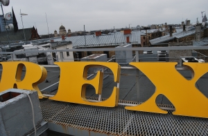 Суд отклонил иск бывших владельцев Parex; у государства растут расходы