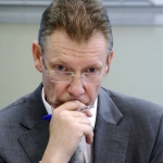 Кусиньш выдвинут в судьи Конституционного суда