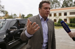 Полонский пообещал Камбодже 800 миллионов