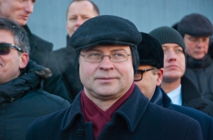Домбровскис пожелал Страуюме успешной работы