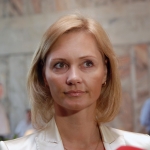 Брока: нотариусами могут работать только граждане