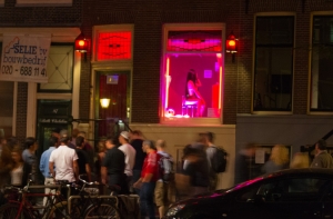 Голландские проститутки согласились отдаваться за биткоины