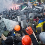 В киевских беспорядках пострадали более 200 человек (ФОТО,ВИДЕО)