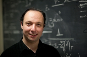 АНОНС: на радио Baltkom – физик Вячеслав Кащеев