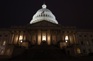 Палата представителей конгресса США повысила потолок госдолга