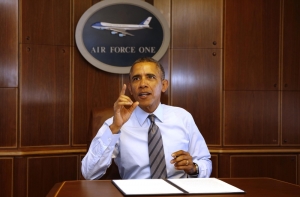 Обама потребовал от украинской армии не вмешиваться в конфликт