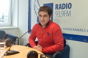 Чемпион: открытие Олимпиады интереснее смотреть по телевизору (АУДИО)