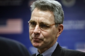 США отказались поддержать требование об отставке Януковича