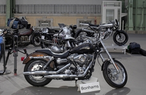 «Харлей» Папы Римского ушел с молотка