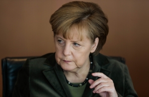 Меркель решила встретиться с лидерами украинской оппозиции