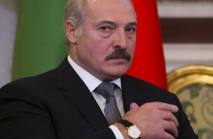 Лукашенко пообещал пресечь Майдан в Белоруссии