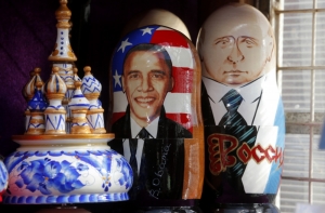 Раскол в американской элите: авторитет Обамы падает, а Путина - растет