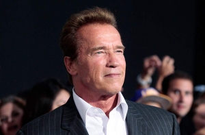 Шварценеггер поздравил украинцев с победой