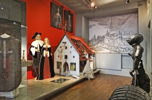 Музей Таллина начнет экскурсии на русском