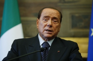 Бывшую секретаршу Берлускони задержали с 24 килограммами кокаина