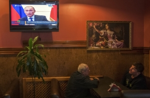 Путин: Януковича убили бы без помощи России