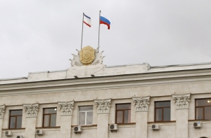 Парламент Крыма принял решение о вхождении в состав России (ДОПОЛНЕНО)