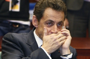 Телефон Саркози прослушивали по делу о деньгах Каддафи