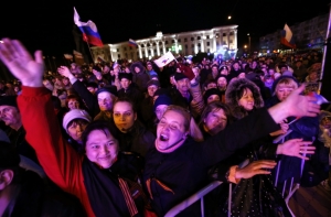 Экзит-полы: около 93% жителей Крыма поддержали вхождение в состав России