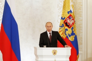 Путин велел построить два моста через Керченский пролив