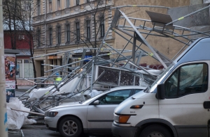 Синоптики предупреждают: во второй половине дня в Латвию придет буря