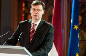 Домбровскис: в России серьезные проблемы со свободой слова (ВИДЕО)