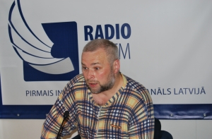 Историк о 16 марта: все имеют право на все