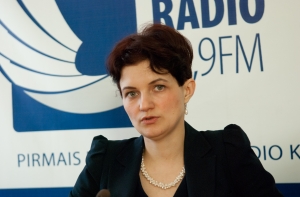 Эксперт: латвийскому экспорту надо сохранять баланс между Востоком и Западом