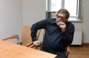 Гребенщиков призвал российские власти решать проблемы мирно