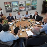 Запад приостановил членство России в G8