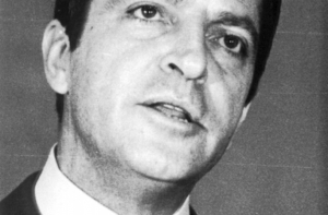 В Испании скончался первый демократический премьер Адольфо Суарес